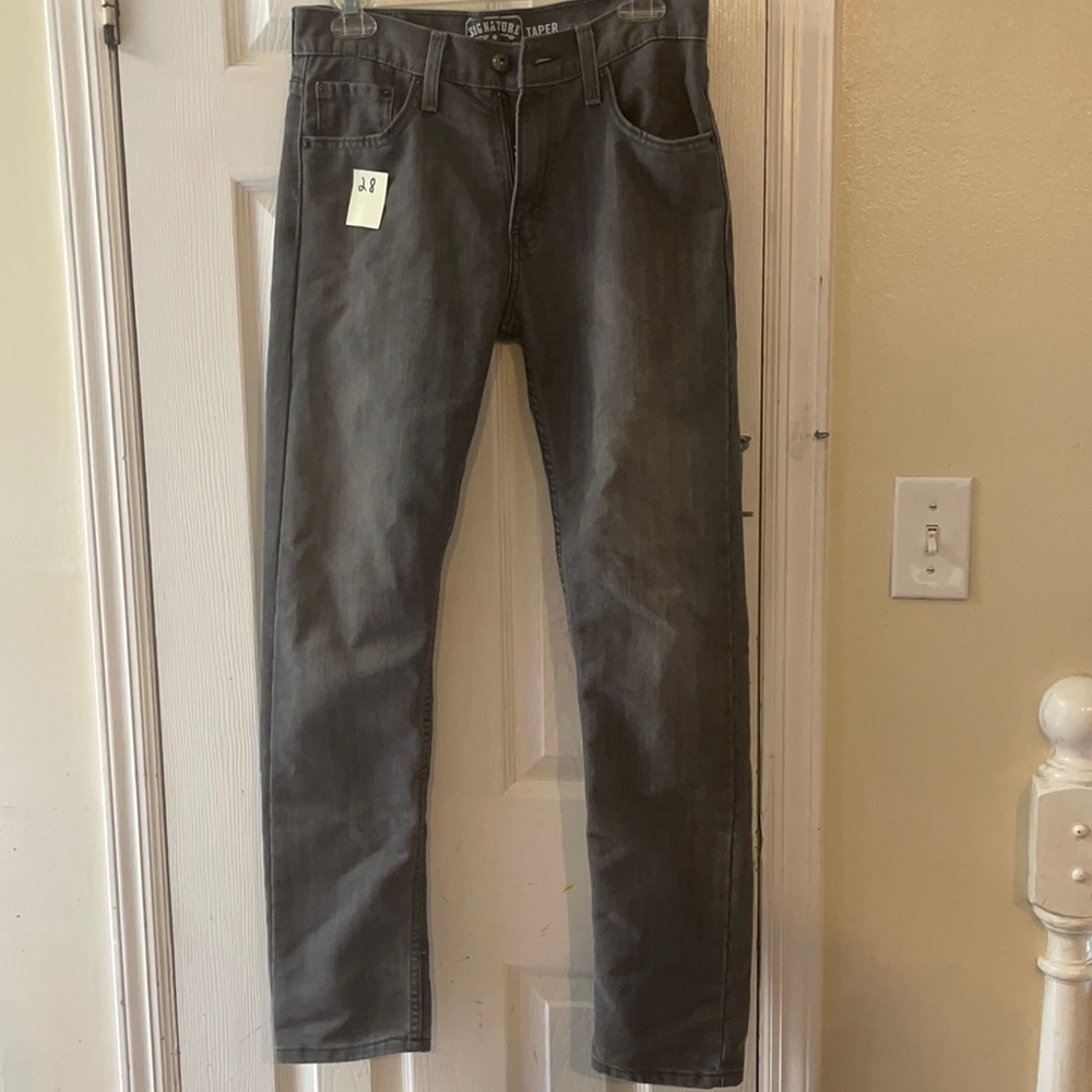 Levi Jeans, like new, great condition.